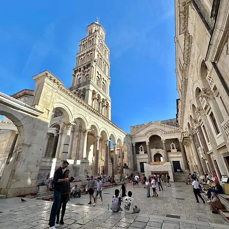 Diocletian Wine Studio Apartment Split